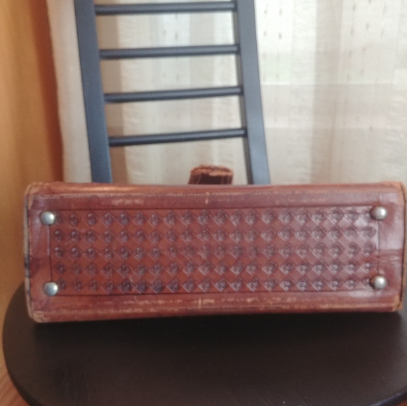 Vintage brown leather tooled clutch - Picture 7 of 8